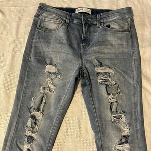 Low-Rise Skinny Ripped Jeans